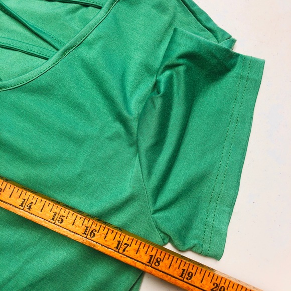 You Are My Sunshine  & Skull Inspirational Graphic Tee Women Medium Kelly green - Picture 6 of 8